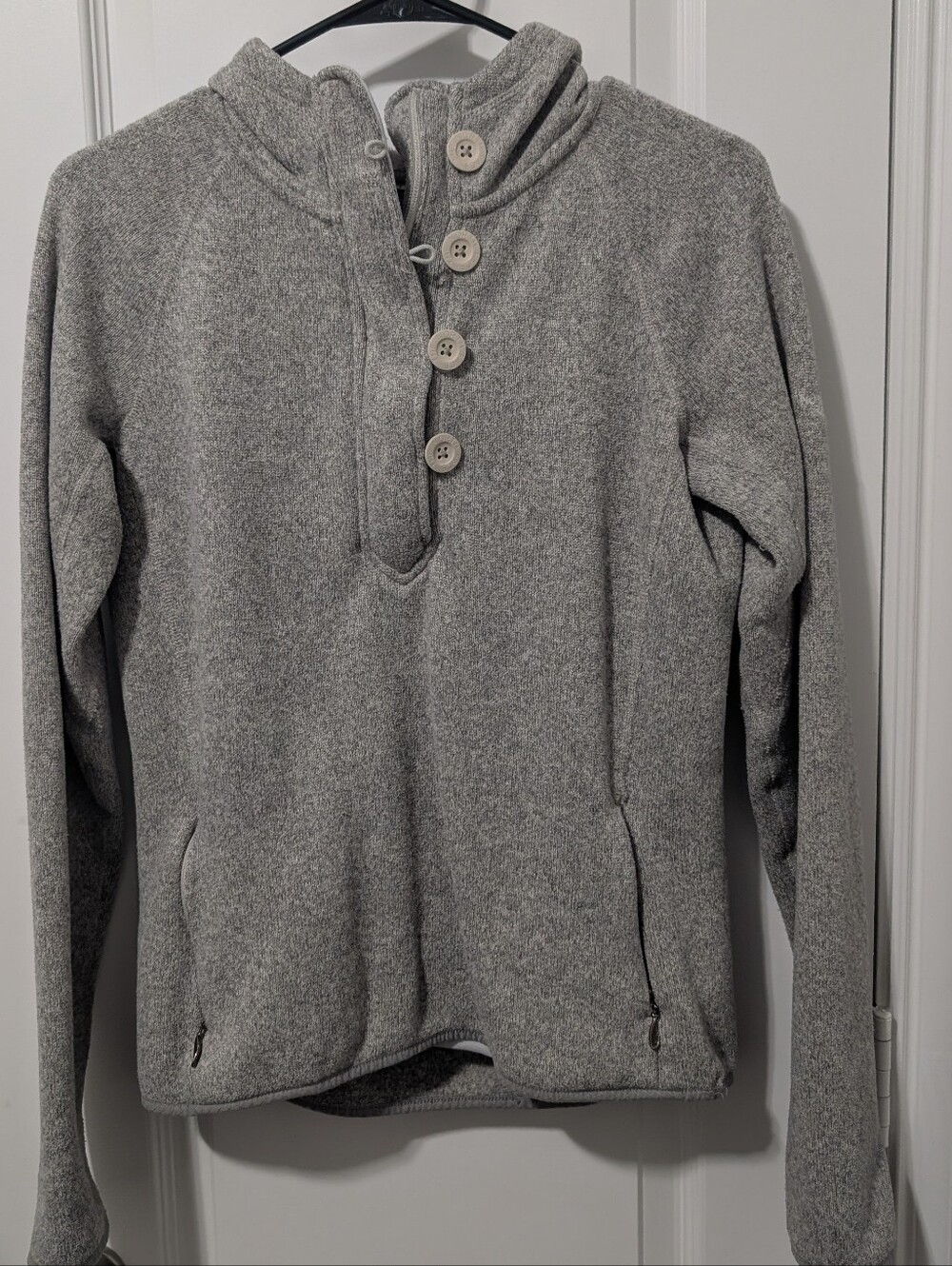 The North Face Women's Light Gray Zip-Up Hooded Fleece Pullover - Picture 4 of 8